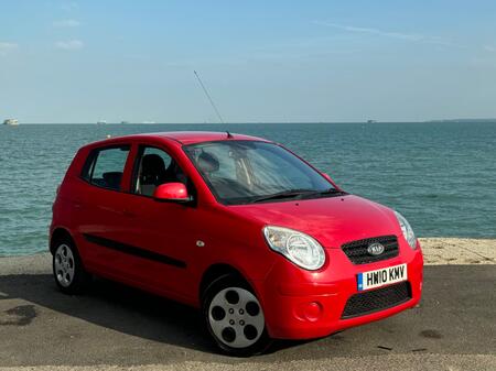 KIA PICANTO 1.1 Strike
