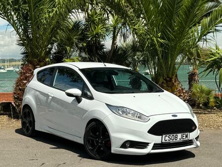 FORD FIESTA 1.6 T EcoBoost ST-3